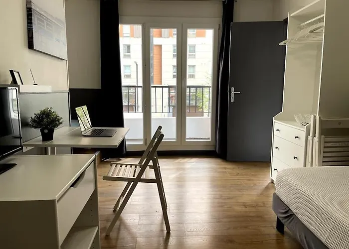 Cosy Near Beaches * Nice