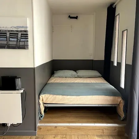 Cosy Near Beaches شقة *