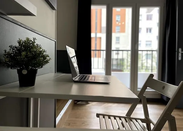 Cosy Near Beaches